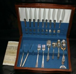 Jubilee 44 Piece Wm.  Rogers Mfg.  Co.  Aa Is Meriden Conn.  Flatware