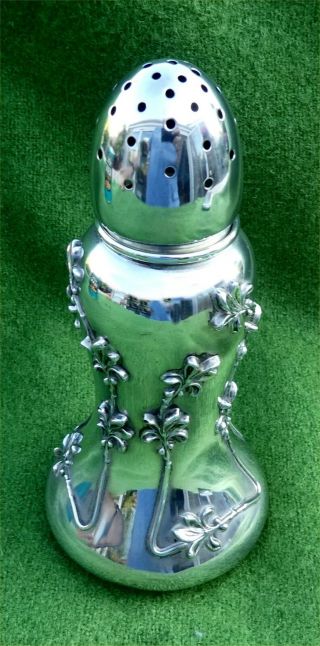 Fab Relief Decorated Antique Sterling Silver Sugar Castor - 5.  66 Ozt