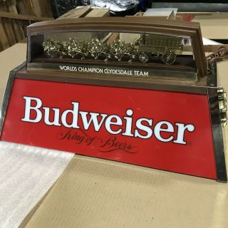 Vintage Budweiser World Champion Clydesdale Team Pool Table Light 8