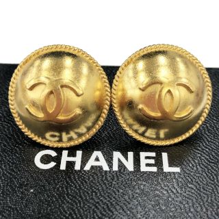 Chanel Cc Logos Circle Earrings Gold Clip - On 95 A France Vintage Auth O904 M