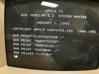 Vintage Apple II,  Computer A2S1048 w/ Disk Drive 12