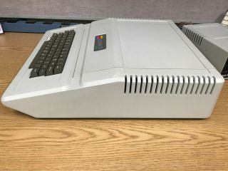 Vintage Apple II,  Computer A2S1048 w/ Disk Drive 4