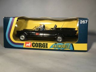 Rare Vintage Corgi Batman Batmobile 267 Die Cast With Batman And Robin Figures