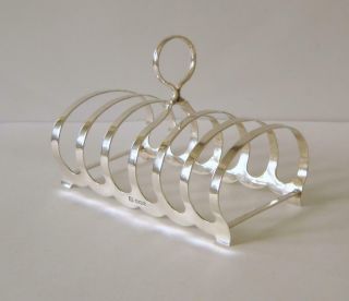 A Good Sized Sterling Silver Six Section Toast Rack Sheffield 1931 128 Grams