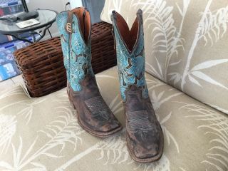 DAN POST VINTAGE DISTRESSED BLUEBIRD BOOTS size W/8.  5 3