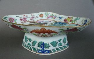 Late 19th C.  Chinese Fencai Porcelain Footed Bowl,  General Approaching Castle.
