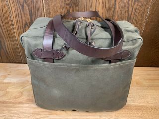 Filson Vintage Quality Tote Bag With Zipper Otter Green -