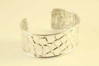 Vtg Tiffany & Co Sterling Silver Jewelry Crocodile Textured Skin Cuff Bracelet