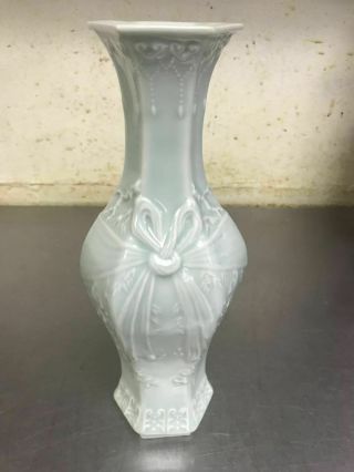 Chinese Antique Longquan Green Glaze Vase