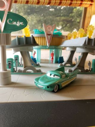 Disney Cars - Precision Series Flo ' s V8 Cafe RARE 2