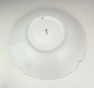 Antique Meissen Porcelain - Large Relief Moulded Flower & Gilded Bowl 4