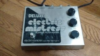 Electro - Harmonix Deluxe Electric Mistress Flanger Guitar Effect Pedal Vintage