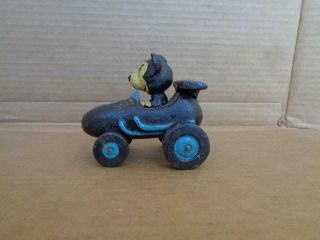 CAST IRON MICKEY MOUSE RACE CAR TOY WITH MICKEY DRIVING A SPORTS CAR 2
