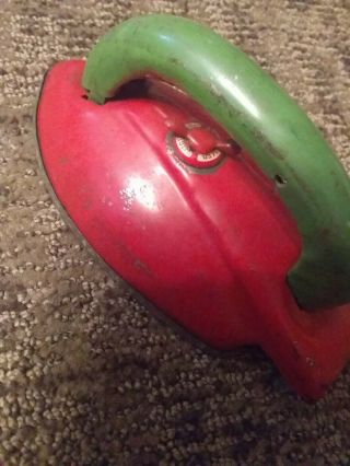 CHILD ' S TOY IRON 1940 ' s or 1950 ' s VINTAGE PLAY RED - GREEN METAL Choice 3