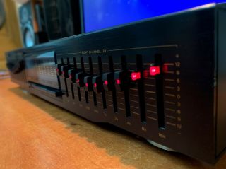 TEAC EQA - 220 Stereo Graphic Equalizer Vintage 10 Band EQ 3