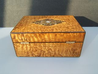 19C VICTORIAN FIGURED ASH ANTIQUE INLAID JEWELLERY BOX - FAB INTERIOR 10