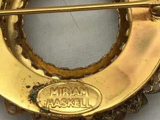 Vintage Miriam Haskell Circular Gold Tone Filigree Rhinestone Faux Pearl Brooch 5