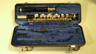 Vintage Gemeinhardt Composite Piccolo Model 4p With Case Student Wood Wind Flute