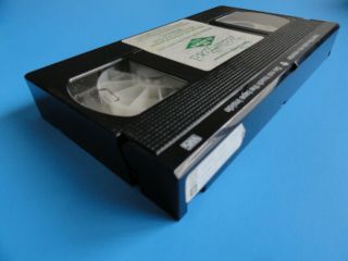 RARE DISNEY DEALER SALES & PREVIEW VHS TAPE - ROBIN HOOD - 1984 11