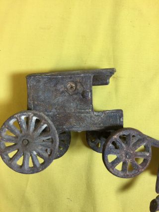 Vintage Cast Iron Metal Amish Horse Drawn Buggy Carriage Wagon with Driver,  Kids 3