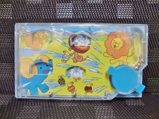 Tomy Pocket Mate Pon de lion Water gun & Beach Ball Throwing Game Kids Toys 3