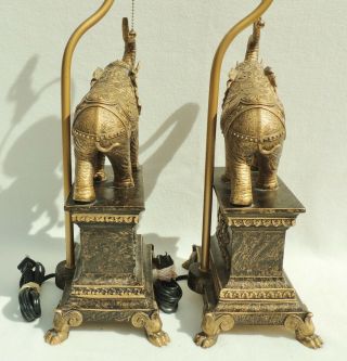 Pair Vintage Ornate Gold Figural ELEPHANT Claw Foot Pull Chain Table Lamps 5481 8