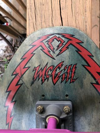 Powell Peralta Mike McGill Stinger Skateboard G&S Trucks Chomp Wheels 4