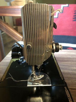 vintage SINGER Featherweight Sewing Machine 221 - 1 w Case keys 7