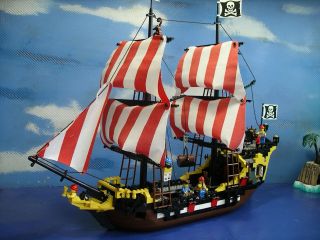 Lego 6285 Vintage Black Seas Barracuda Pirate Ship 100 Complete
