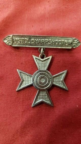 Ww2 Usmc Us Marine Corps Pistol Sharpshooter Badge Pin - Pin Back