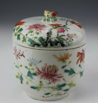 Chinese Export Hand Painted Floral Porcelain W/ Fruit Finial Lidded Pot Jar Rsm