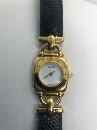 Vintage Gucci 6300l Horsebit Gold Plated Ladies Quartz Watch White Face
