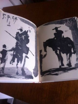 Rare collectible book of Picasso Bull Fighting artwork prints Japanese edition 10