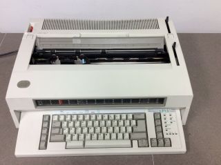 Vintage IBM 6783 Wheelwriter 10 Electric Typewriter,  Powers On,  3294S 3