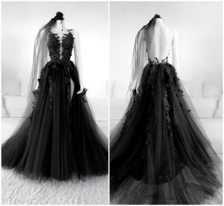 Vintage Sheer Neck Black Wedding Dresses Open Back Handmade Flowers Bridal Gowns