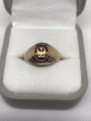 Vintage Shriner Ring Red Stone 10k Yellow Gold Romany Size 9.  5