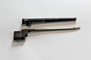 Spike Bayonet With Scabbard For The British Enfield No.  4 Rifle Fair - Good R12