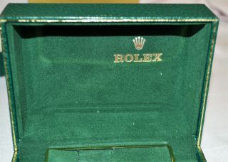 VINTAGE MEN ' S WATCH BOX AND MANUALS FOR ROLEX OYSTER 8