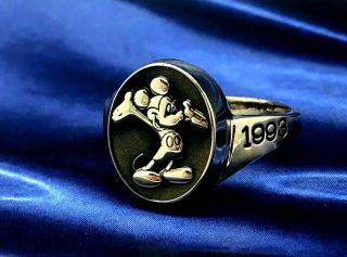 Rare 1993 Walt Disney 20 Year Mickey Mouse Ring Solid 14k Gold Collectible