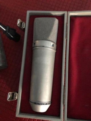 Neumann U67 Vintage Microphone 4