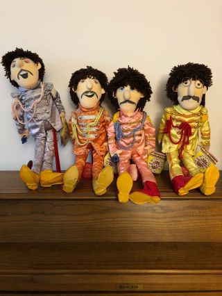 The Beatles Sgt.  Pepper’s Lonely Hearts Club Band Puppets W/ Stands Vtg Applause