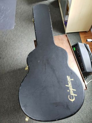 Epiphone EJ - 160E Acoustic - Electric Guitar with Hard Shell Case 6