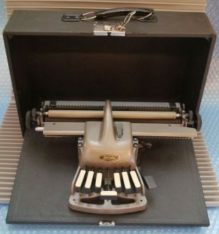 Rare Early Model Wintage Blista Braille Typewriter With Wooden Keys And Cylinder