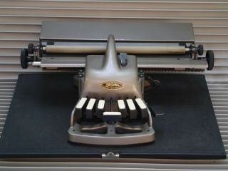 rare early model wintage Blista Braille typewriter with wooden keys and cylinder 3