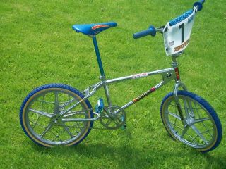 Old School Bmx 1982 Mongoose Motomag Vintage Bicycle Elina