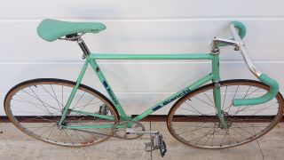 BIANCHI SPECIALISSIMA TEAM vintage italian steel TRACK bike CAMPAGNOLO RECORD 2