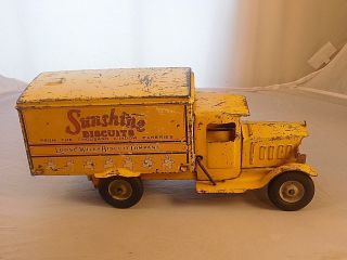 Vintage Metalcraft Corp Yellow Pressed Steel Sunshine Biscuits Truck