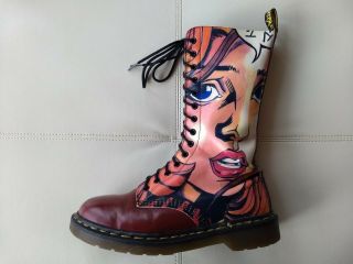 DOC DR.  MARTENS MANGA ANIME GIRL ' S FACE BOOTS RARE VINTAGE MADE IN ENGLAND 7UK 5