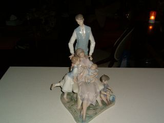 Lladro Perfection 1805 “portrait Of A Family " Lm.  Ed.  Signed 1068 Rare Large