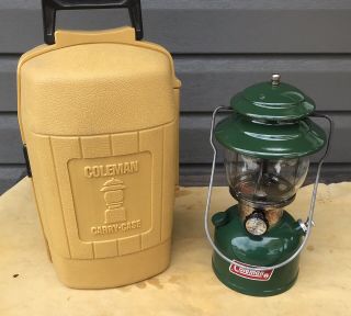 VINTAGE COLEMAN 200A GREEN LANTERN 11 - 80,  & COLEMAN CLAMSHELL CASE 12 - 80 3